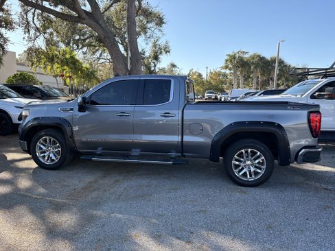 Used 2020 GMC Sierra 1500 SLE w/ SLE Value Package image 4