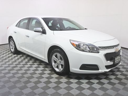 Used 2016 Chevrolet Malibu LS FWD image 8