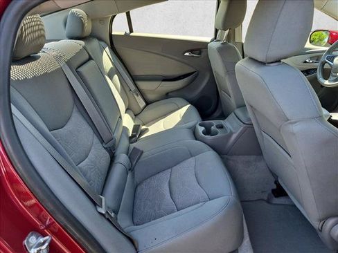 Used 2018 Chevrolet Volt LT w/ Comfort Package FWD image 19