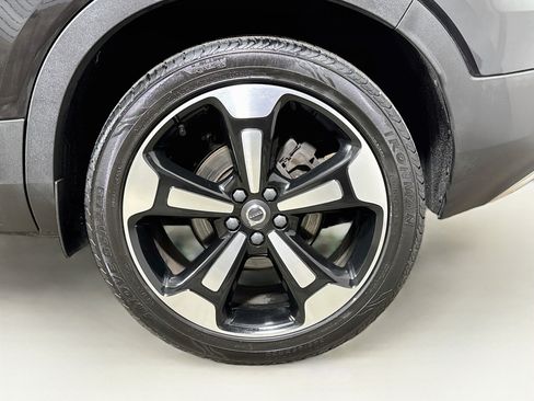 Used 2019 Volvo XC40 T5 Momentum AWD/4WD image 26