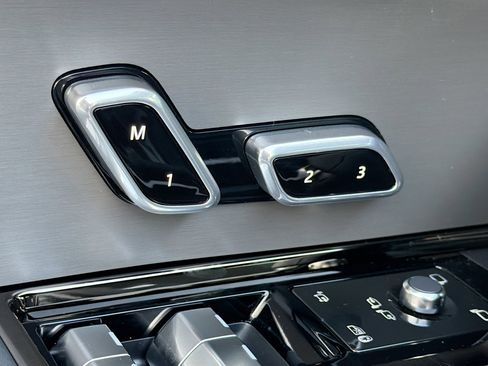 New 2026 Land Rover Range Rover Sport Dynamic SE image 26