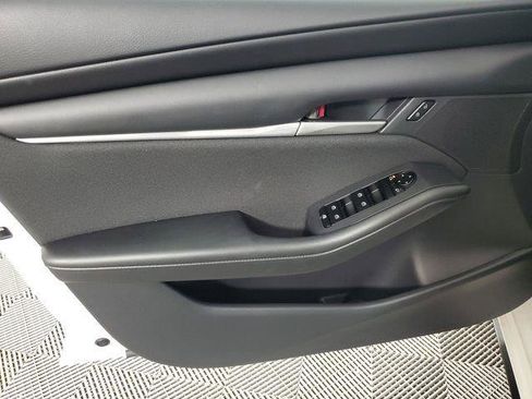 New 2026 MAZDA MAZDA3 s FWD image 17
