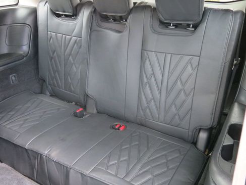 Used 2024 Nissan Pathfinder SV w/ Cargo Package image 18