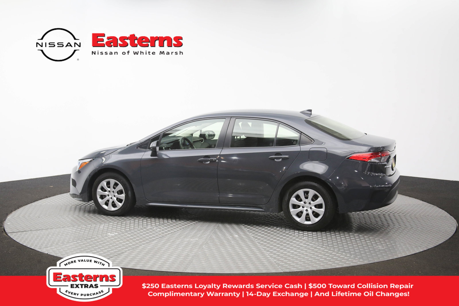 Used 2023 Toyota Corolla LE w/ Carpet Mat Package (TMS) FWD image 58