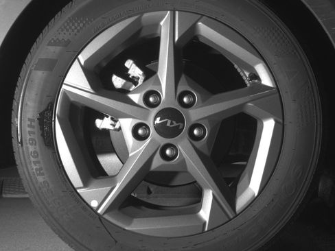 Used 2025 Kia K4 FWD image 15