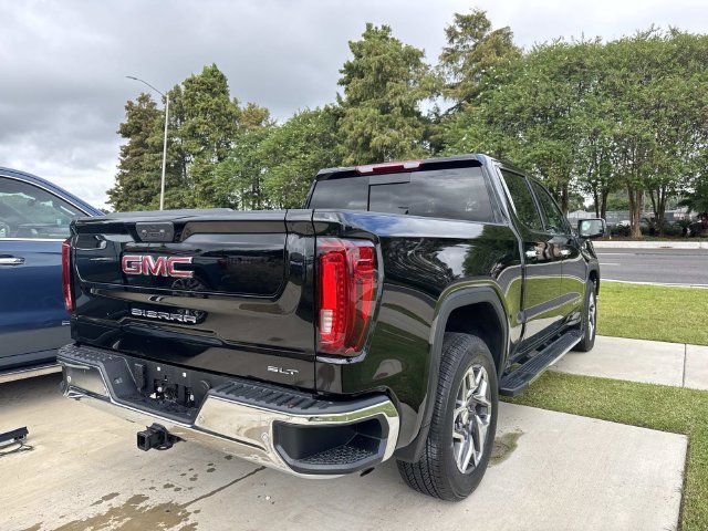 Used 2026 GMC Sierra 1500 SLT w/ SLT Premium Plus Package RWD image 7