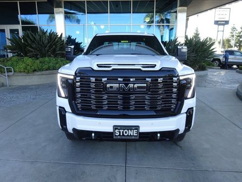 New 2026 GMC Sierra 2500 Denali Ultimate AWD/4WD image 2