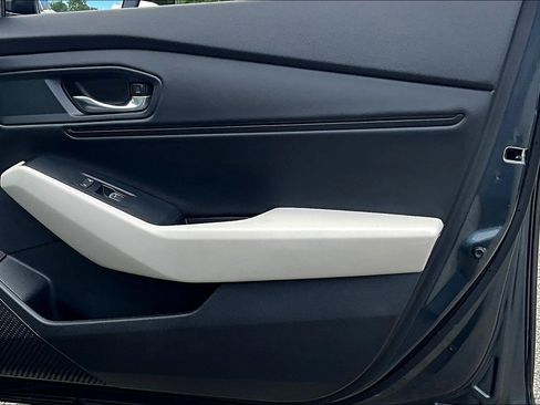 Used 2024 Honda Accord EX image 19