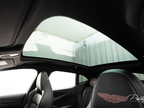 Used 2025 Aston Martin DBX 707 image 35