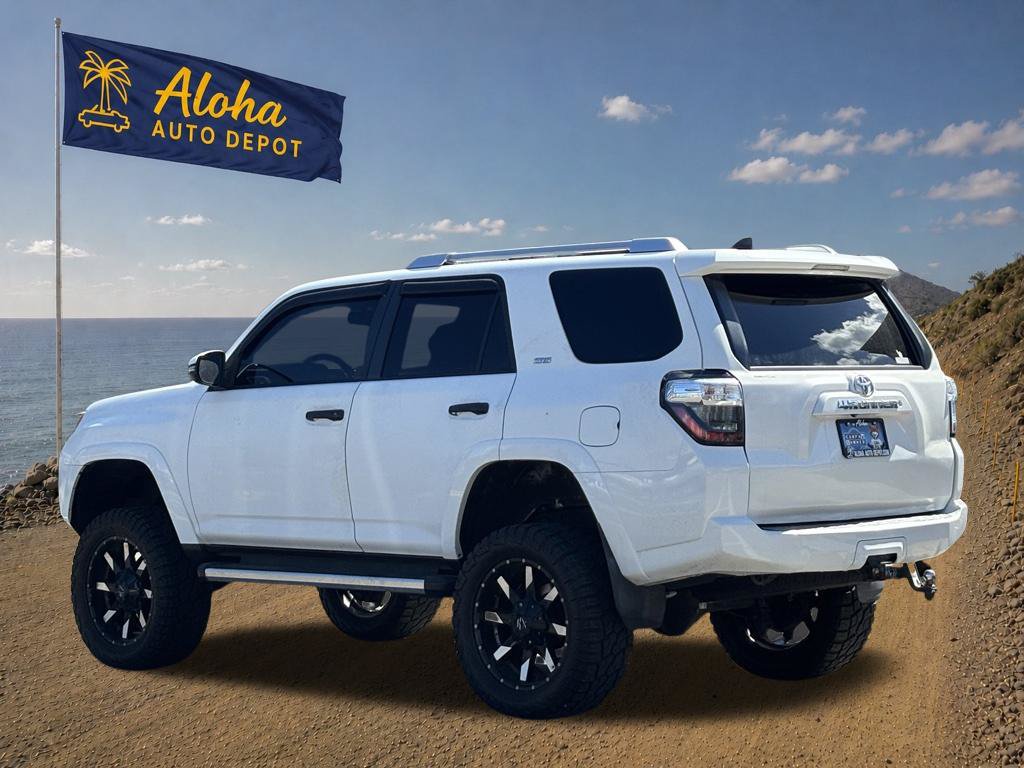 Used 2016 Toyota 4Runner SR5 Premium RWD image 3
