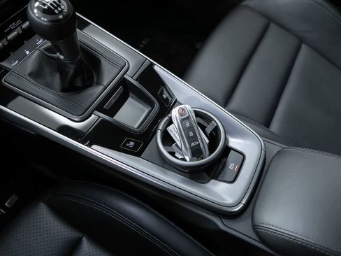 Certified 2020 Porsche 911 Carrera S RWD image 30