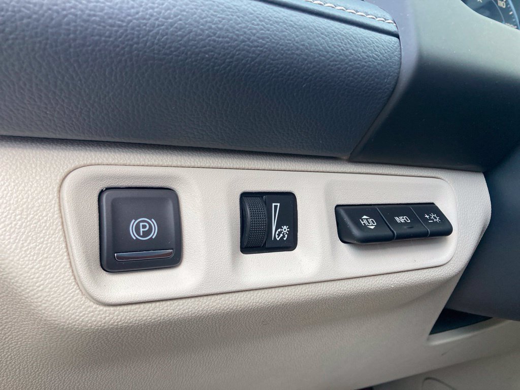 Certified 2023 GMC Acadia Denali AWD/4WD image 24