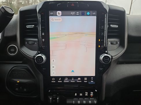 New 2026 RAM 2500 Tradesman AWD/4WD image 28