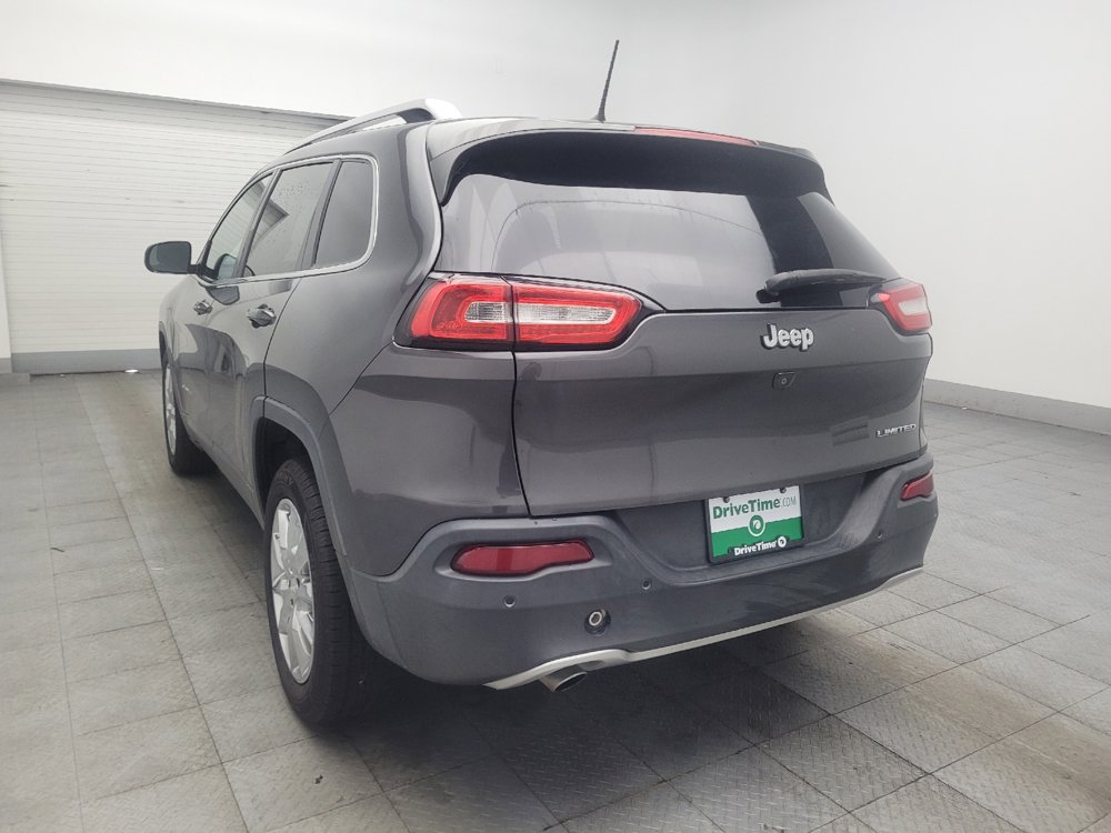 Used 2018 Jeep Cherokee Limited FWD image 5