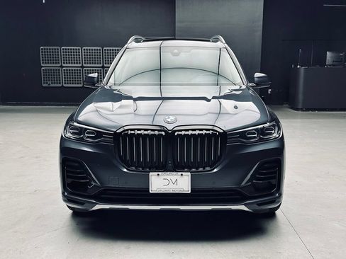 Used 2020 BMW X7 xDrive40i w/ Premium Package AWD/4WD image 11