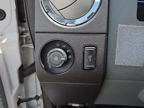 Used 2016 Ford F350 XLT AWD/4WD image 28