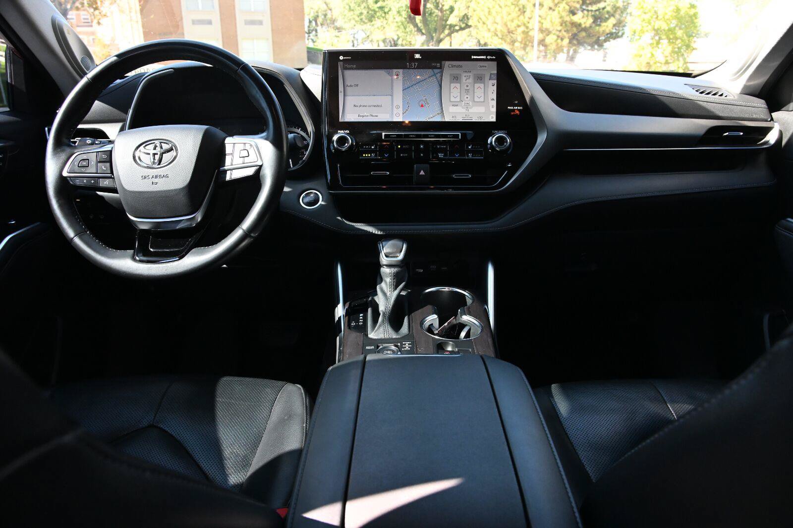 Used 2020 Toyota Highlander Limited AWD/4WD image 24