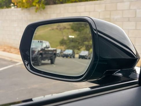 Certified 2025 Cadillac Lyriq Luxury image 19