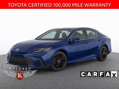 Used 2025 Toyota Camry SE w/ Convenience Package