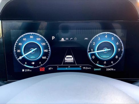 Used 2024 Hyundai Elantra SEL image 26