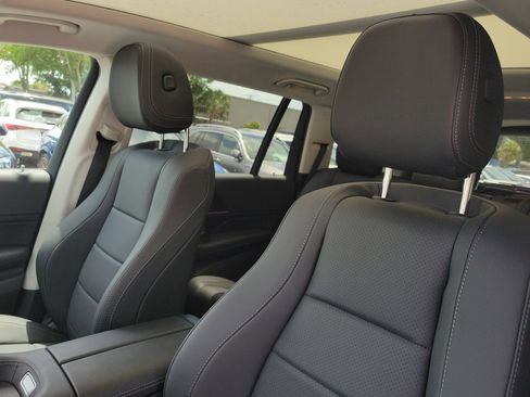 Certified 2026 Mercedes-Benz GLS 450 4MATIC image 23