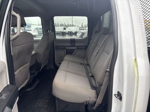 Used 2017 Ford F550 4x4 Crew Cab Super Duty image 7