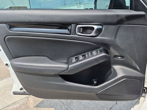 Used 2024 Honda Civic Touring image 23