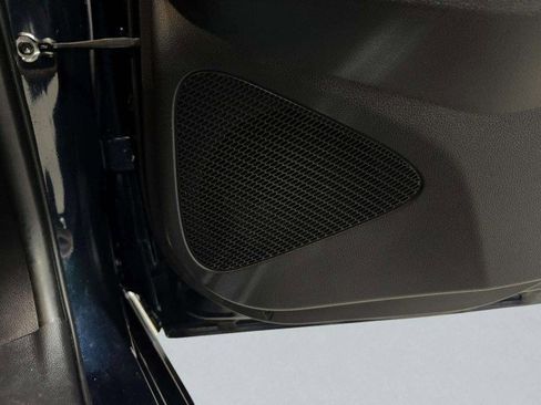 Used 2019 Toyota Corolla SE image 49