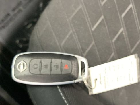 Used 2024 Nissan Kicks SV w/ Interior Electronics Package FWD image 19