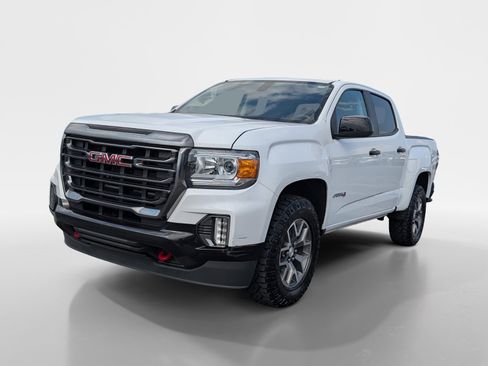 Used 2022 GMC Canyon AT4 w/ Trailering Package AWD/4WD image 5