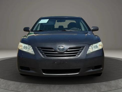 Used 2007 Toyota Camry LE FWD image 2