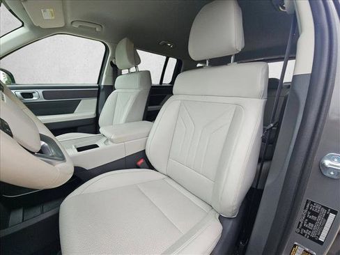 Used 2026 Hyundai Santa Fe SEL AWD/4WD image 13