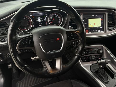 Used 2019 Dodge Challenger R/T Scat Pack RWD image 12
