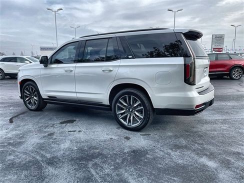 Used 2021 Cadillac Escalade Sport w/ Driver Assist Tech Package image 3