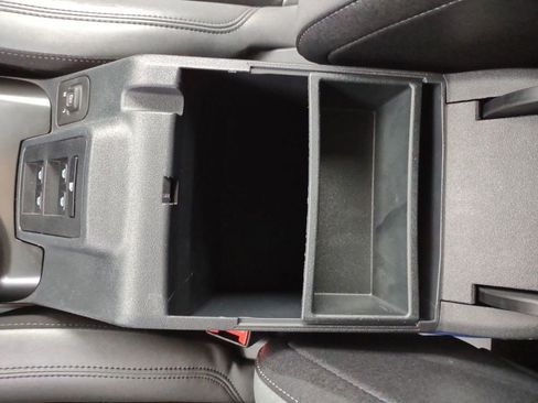 Used 2024 Ford Bronco Big Bend image 30