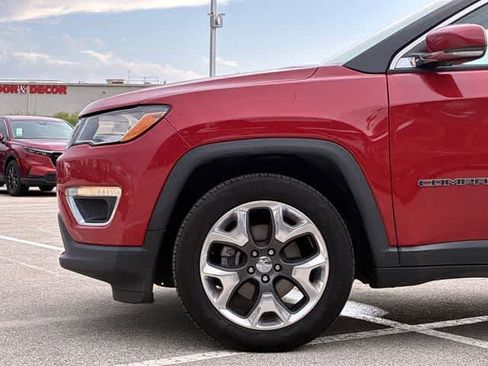 Used 2018 Jeep Compass Limited w/ Navigation Group FWD image 14
