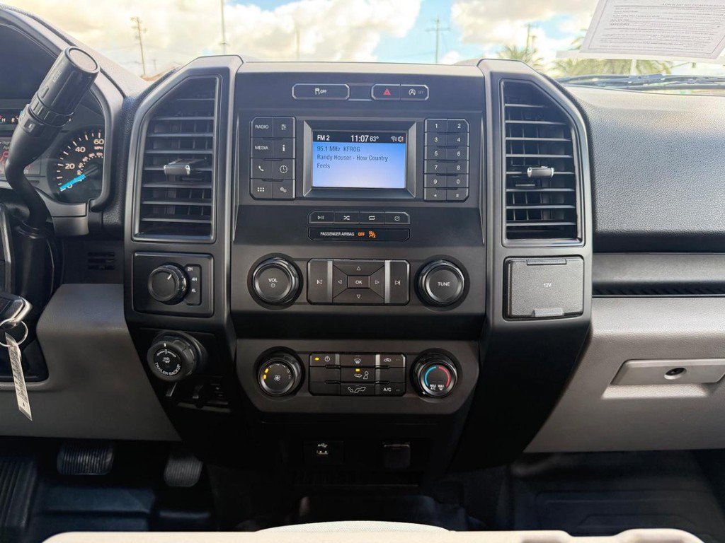 Used 2019 Ford F150 XL w/ Equipment Group 101A Mid AWD/4WD image 30