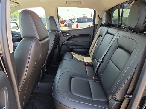 Used 2022 Chevrolet Colorado ZR2 AWD/4WD image 10