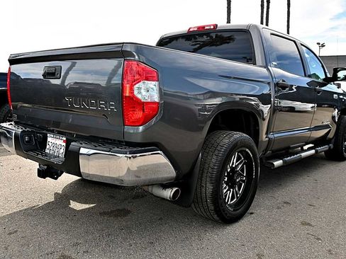 Used 2016 Toyota Tundra SR5 w/ SR5 Upgrade Package RWD image 7