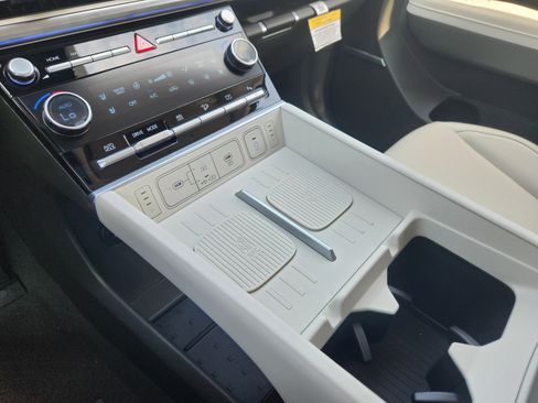 New 2025 Hyundai Santa Fe Calligraphy image 22