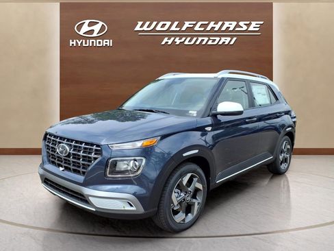 New 2026 Hyundai Venue SEL FWD image 1