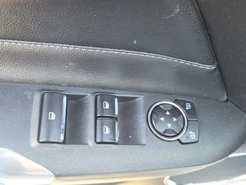 Used 2023 Ford Mustang Premium image 24