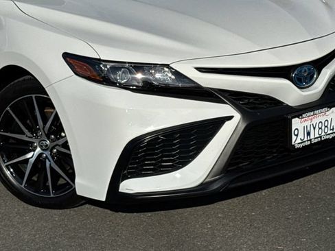 Certified 2024 Toyota Camry SE w/ Cold Weather Package FWD image 3