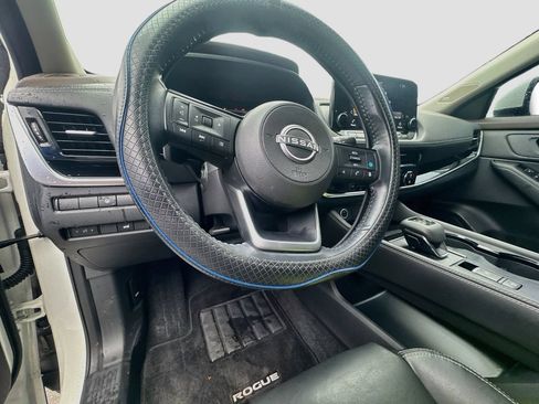 Used 2022 Nissan Rogue SL w/ SL Premium Package FWD image 10