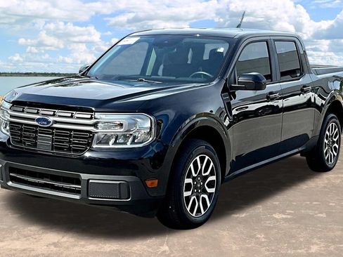 Used 2024 Ford Maverick Lariat FWD image 4