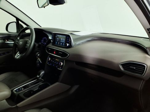 Used 2019 Hyundai Santa Fe SE FWD image 9