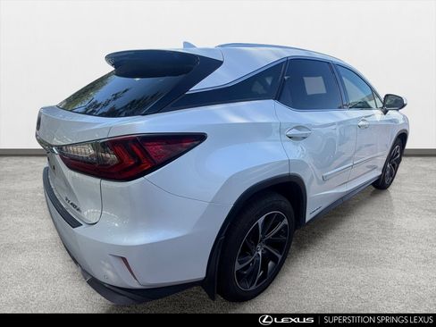 Used 2017 Lexus RX 450h AWD w/ Luxury Package image 3