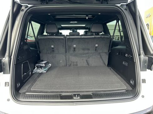 New 2026 Jeep Grand Wagoneer L Limited image 28