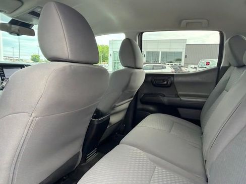 Used 2023 Toyota Tacoma SR AWD/4WD image 31