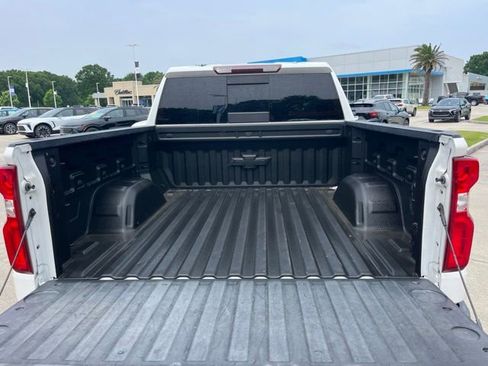 Used 2019 Chevrolet Silverado 1500 LT Trail Boss AWD/4WD image 8